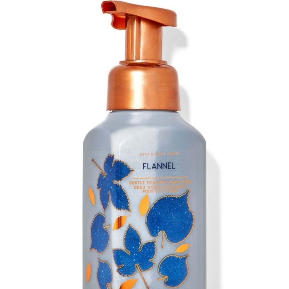 🆕️🍁🍂BBW 'FLANNEL' GENTLE FOAMING HAND SOAP🍂🍁